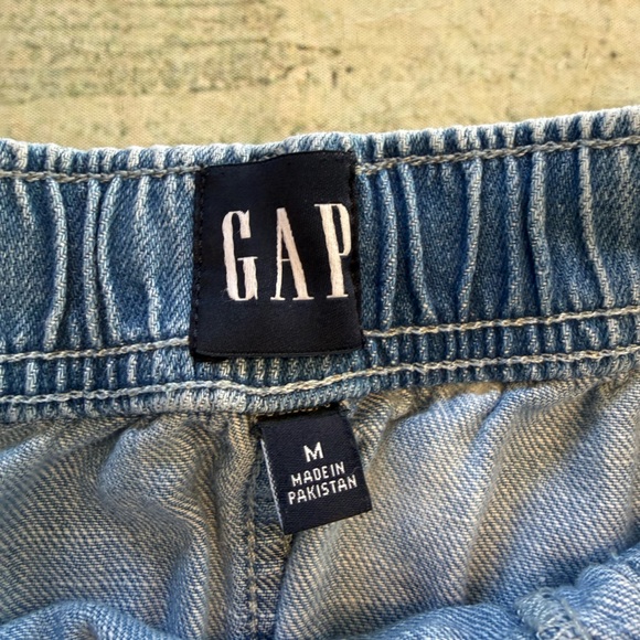 Gap drawstring blue denim jeans shorts. M - Picture 2 of 7